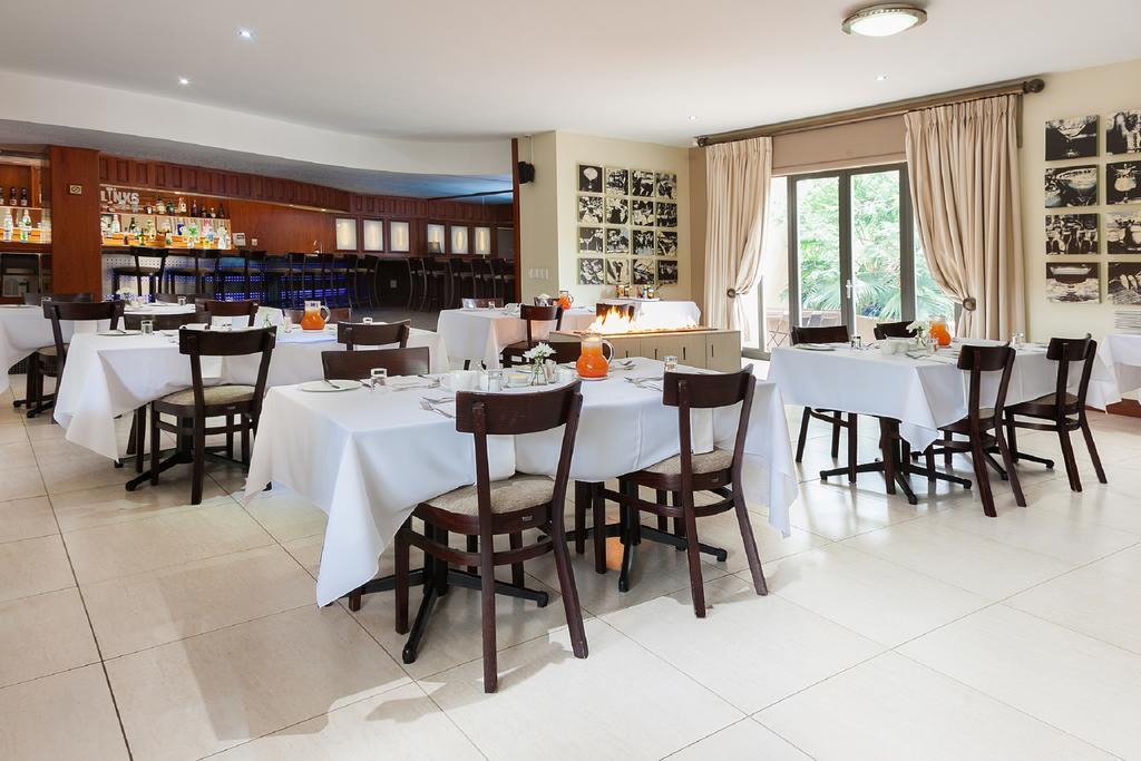 The Links Guest House Pretoria-Noord Extérieur photo