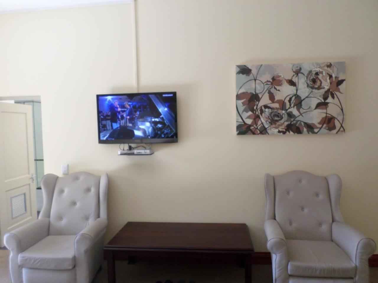 The Links Guest House Pretoria-Noord Extérieur photo
