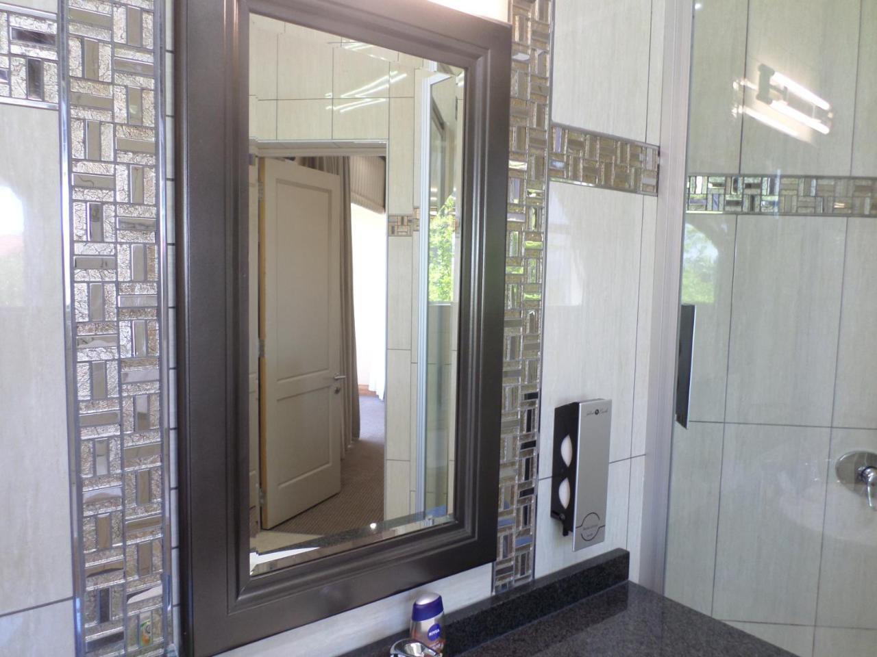 The Links Guest House Pretoria-Noord Extérieur photo